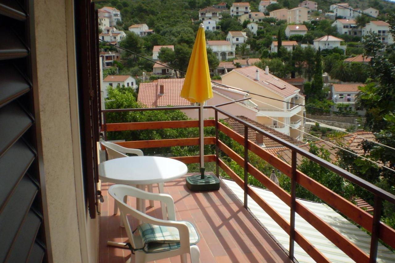Apartments With A Parking Space Mavarstica, Ciovo - 12435 Trogir Eksteriør bilde